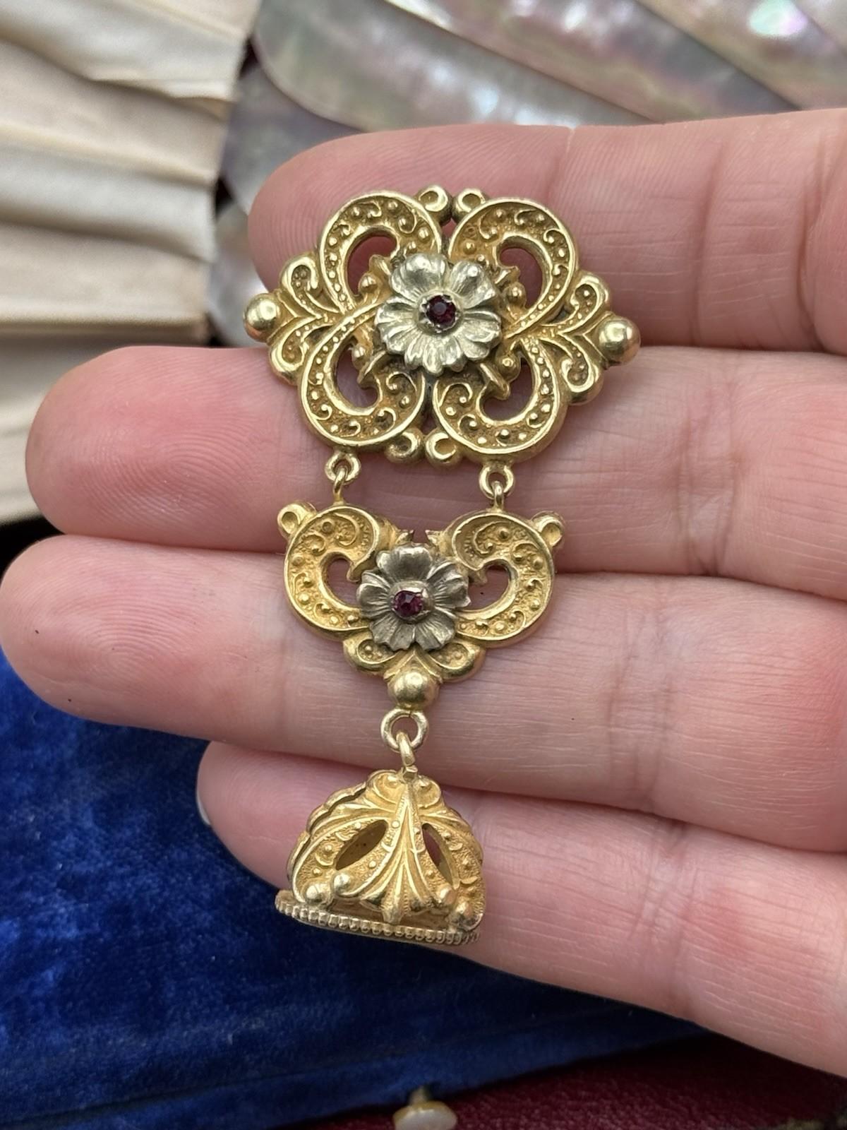 Victorian Watch Fob Brooch Dangler 2.25” Goldtone No Monogram