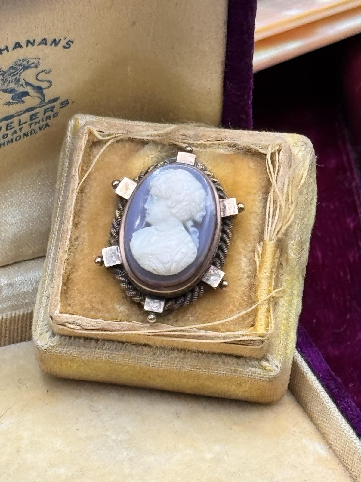 Antique Agate Cameo Brooch 0.75 Inch Victorian w/ Replacement Pin