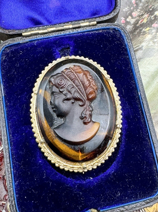 Vintage Goldtone Cameo Brooch Amber Glass Classical Lady Portrait