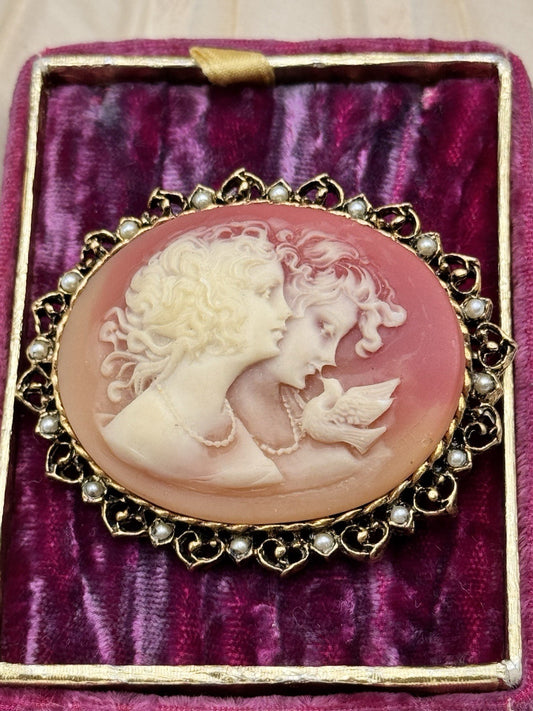 Vintage Goldtone Cameo Brooch Pink Shell Style Lovers Dove Faux Pearl 2.25”