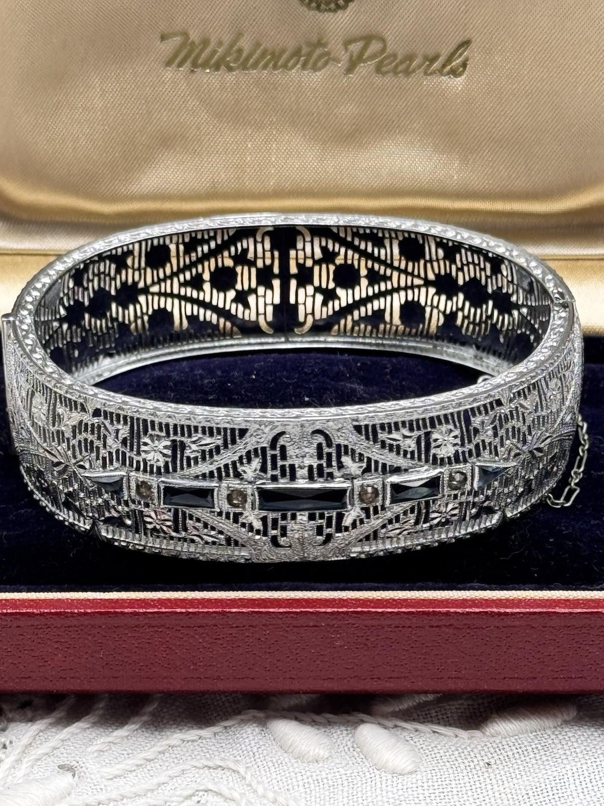 Vintage Art Deco Silvertone Hinged Bangle Bracelet 6.25 in Safety