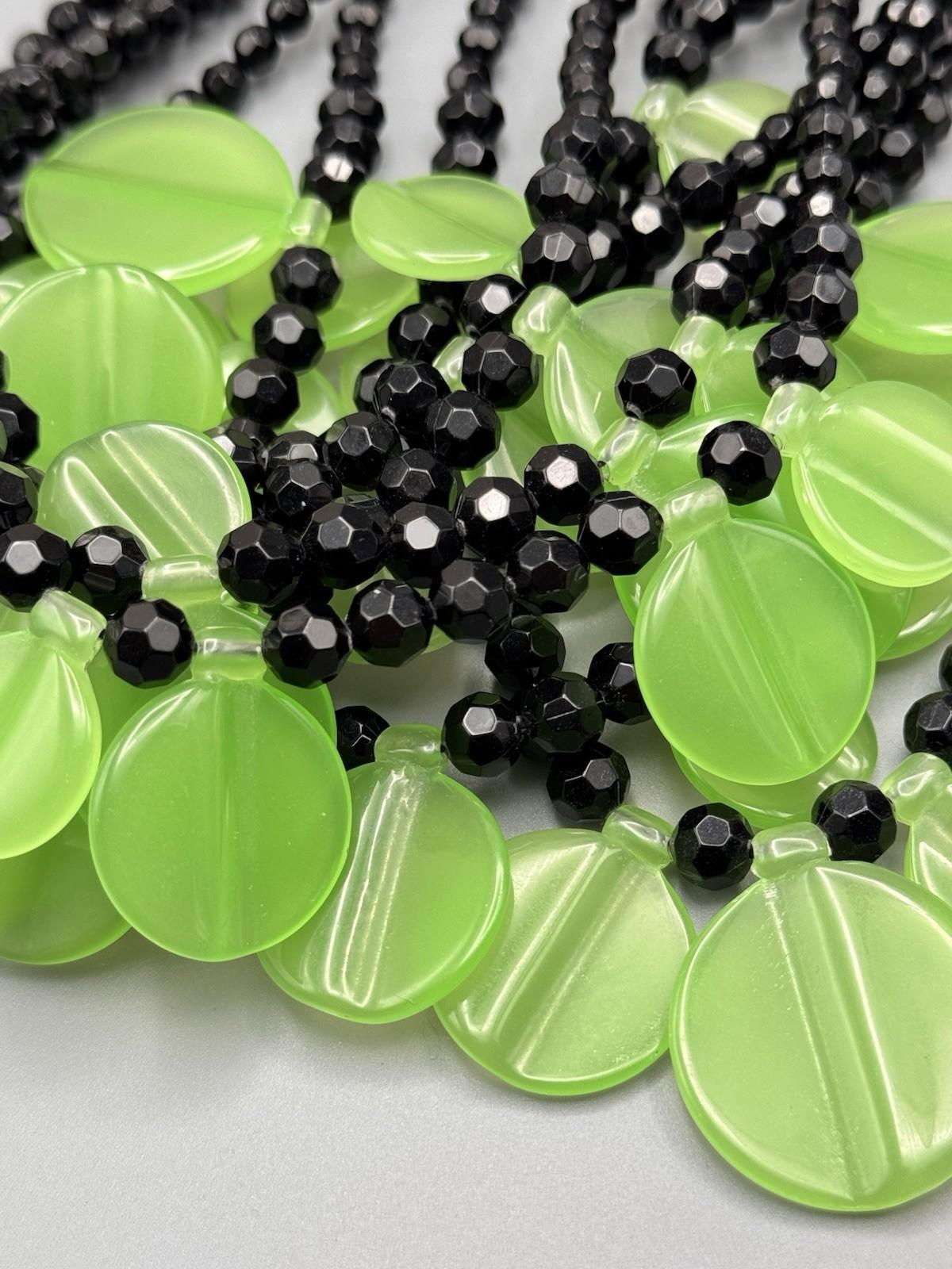 Vintage Black & Green Lucite Disc Statement Necklace 7-Strand 19”