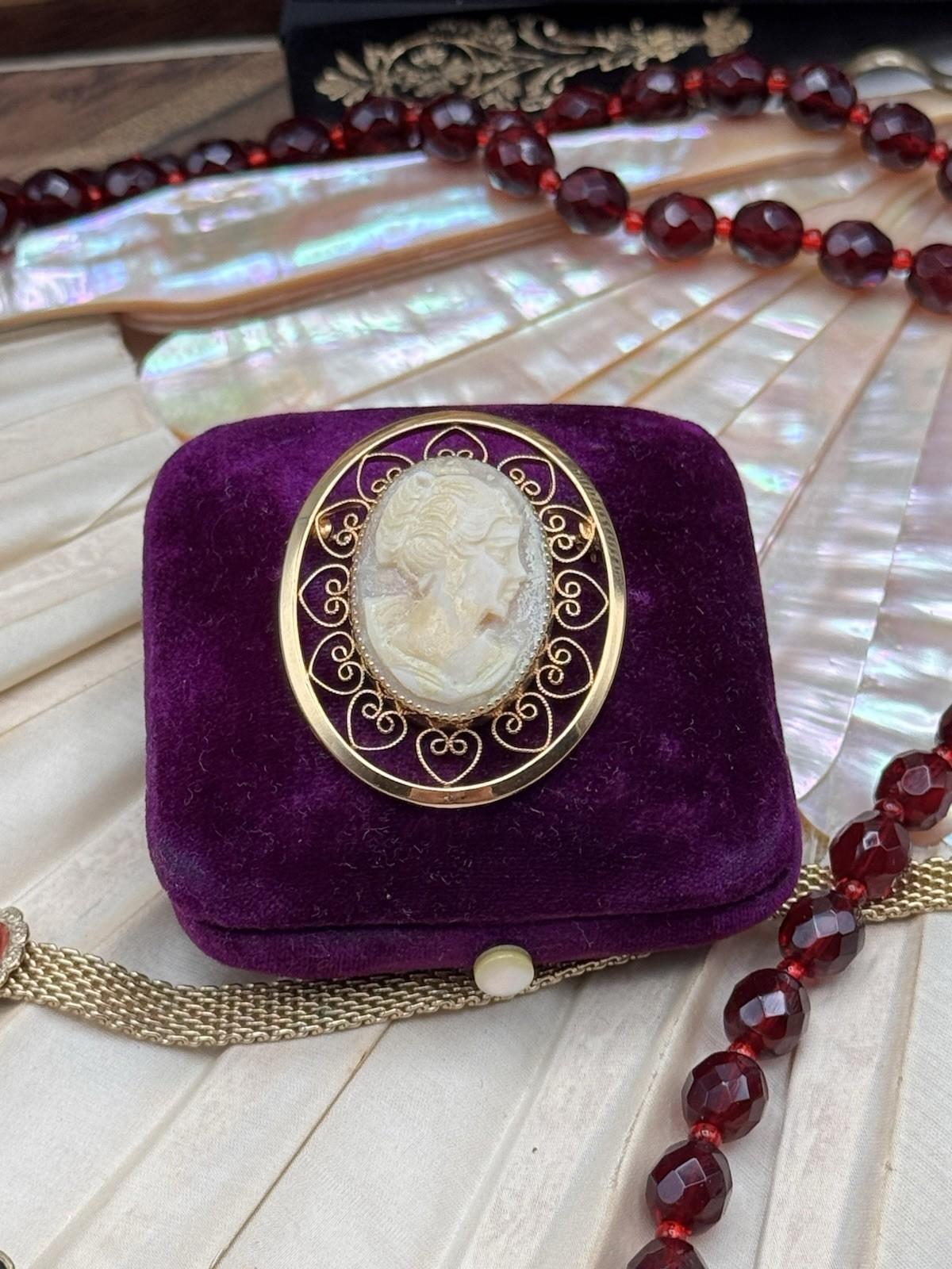 Faux Cameo Brooch Gold Filled Filigree Heart Frame Lady Portrait 1.5” Vintage