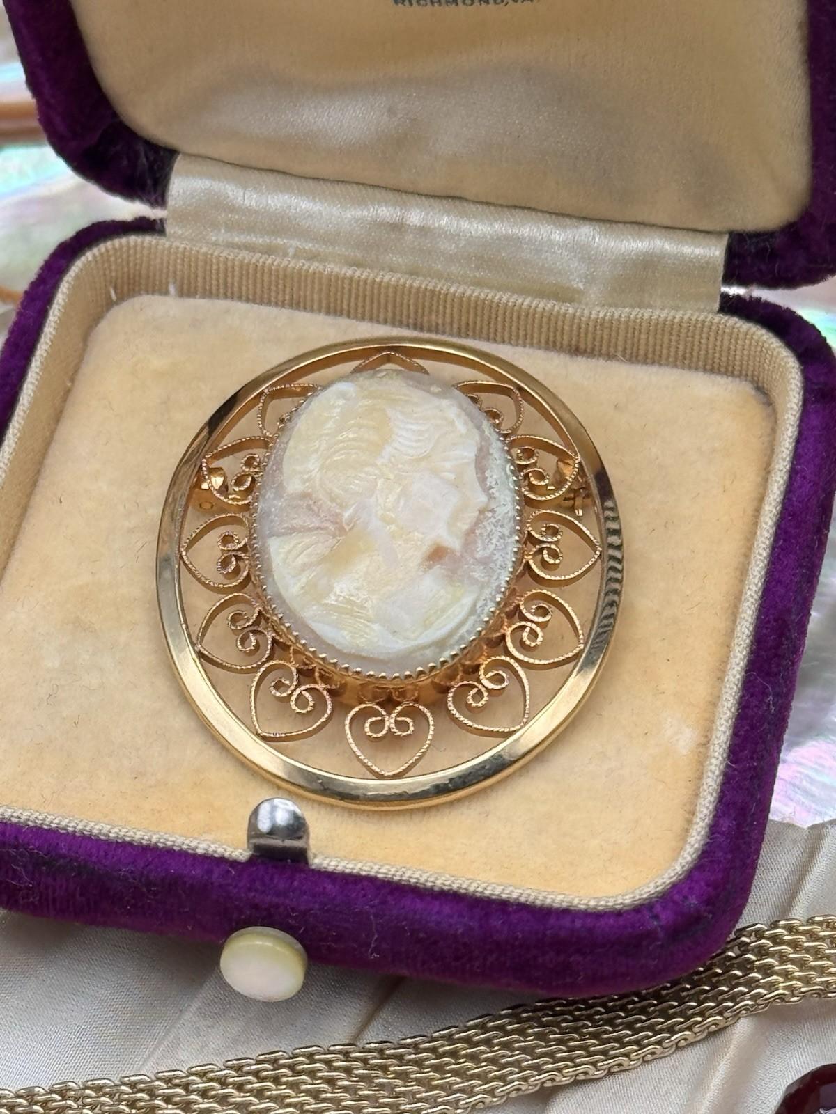 Faux Cameo Brooch Gold Filled Filigree Heart Frame Lady Portrait 1.5” Vintage