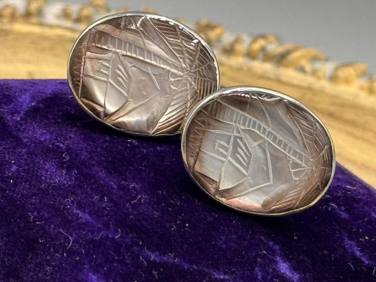 Pair Silvertone Abalone Cufflinks Carved Tropical Landscape Oval 7/8” x .75”