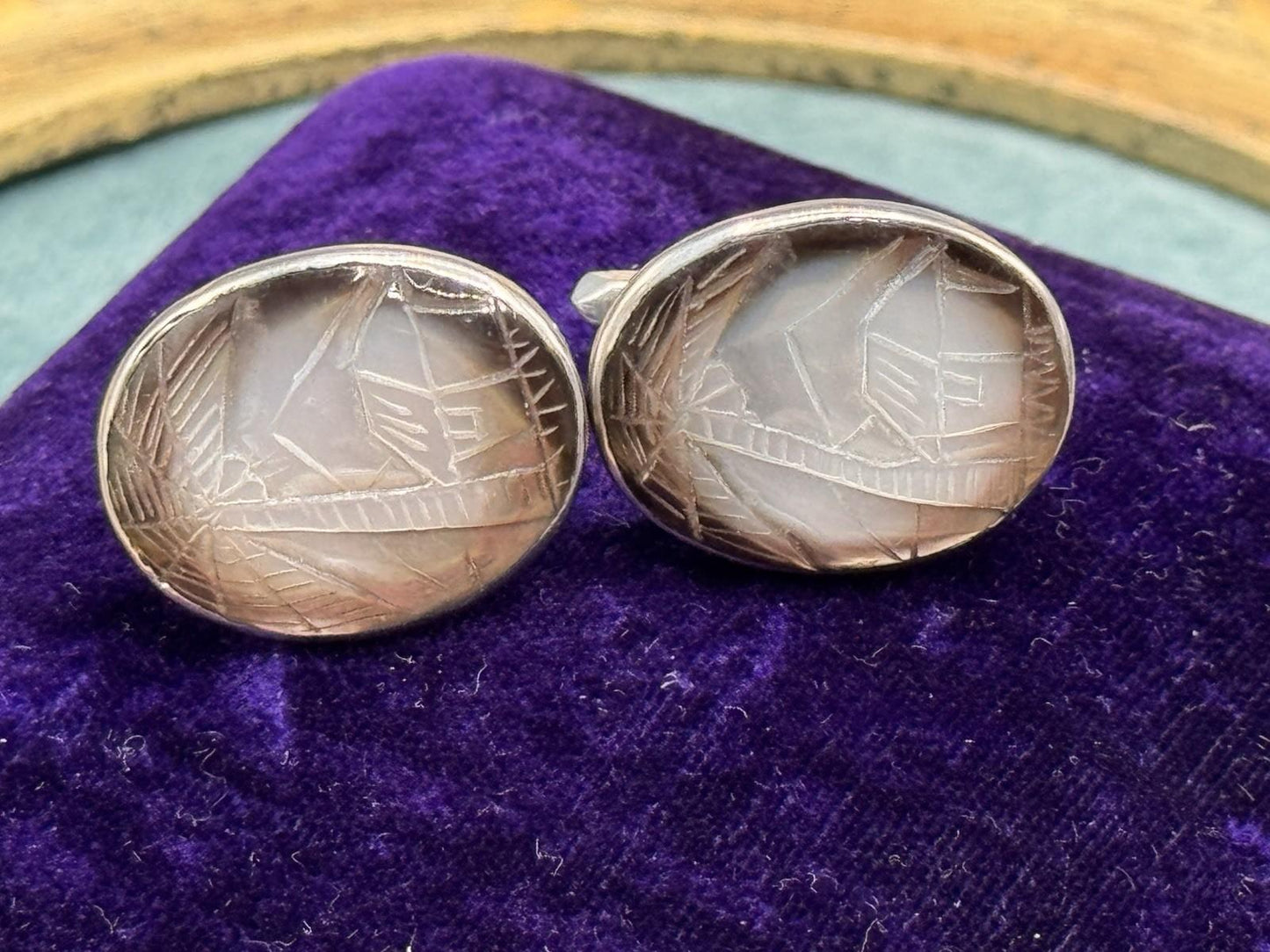 Pair Silvertone Abalone Cufflinks Carved Tropical Landscape Oval 7/8” x .75”