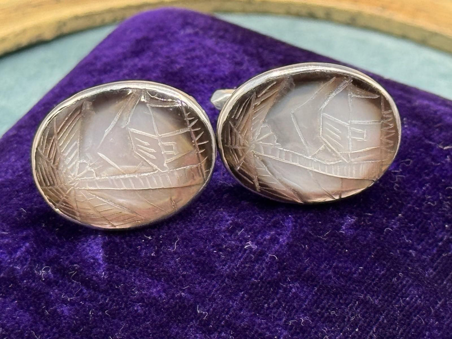Pair Silvertone Abalone Cufflinks Carved Tropical Landscape Oval 7/8” x .75”