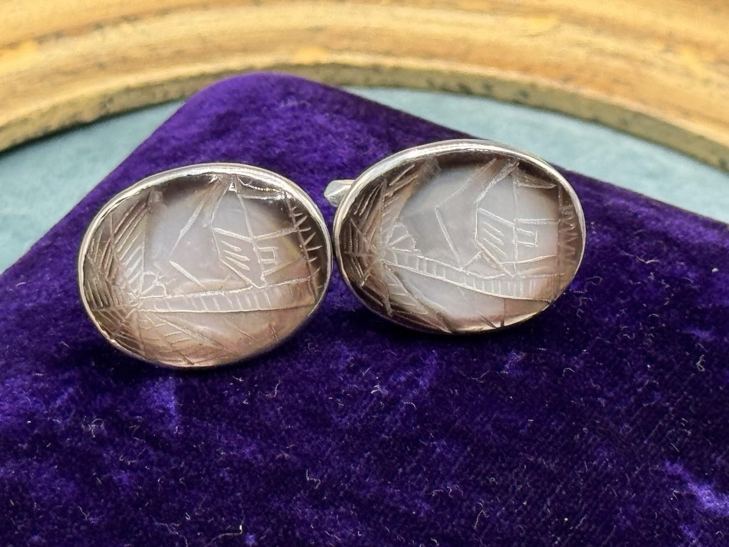 Pair Silvertone Abalone Cufflinks Carved Tropical Landscape Oval 7/8” x .75”