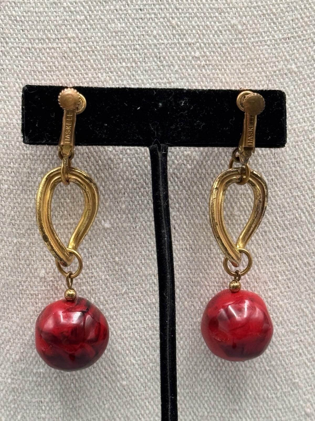 Vintage Miriam Haskell Earrings Red Marbled Bead Goldtone Dangle Signed 2.5”