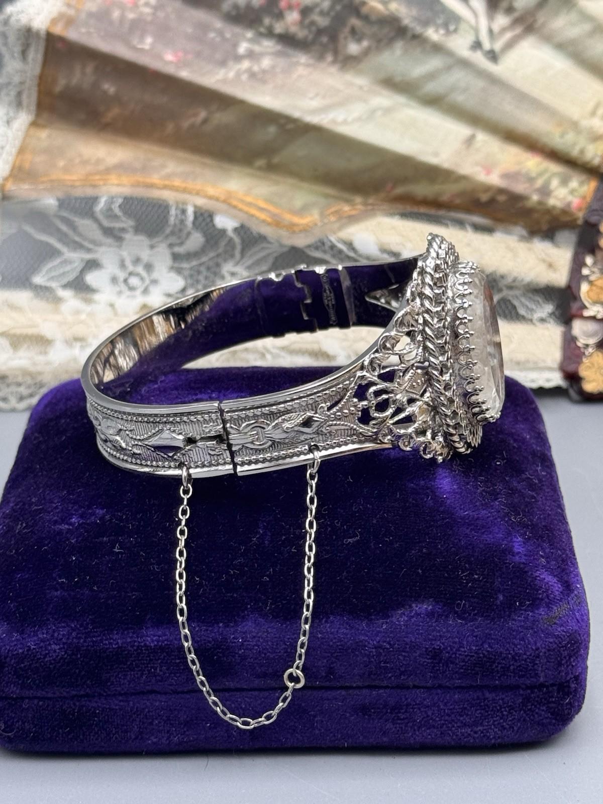 Whiting & Davis Cameo Bangle Clear Crystal Hinged Bracelet Silvertone 6.5”