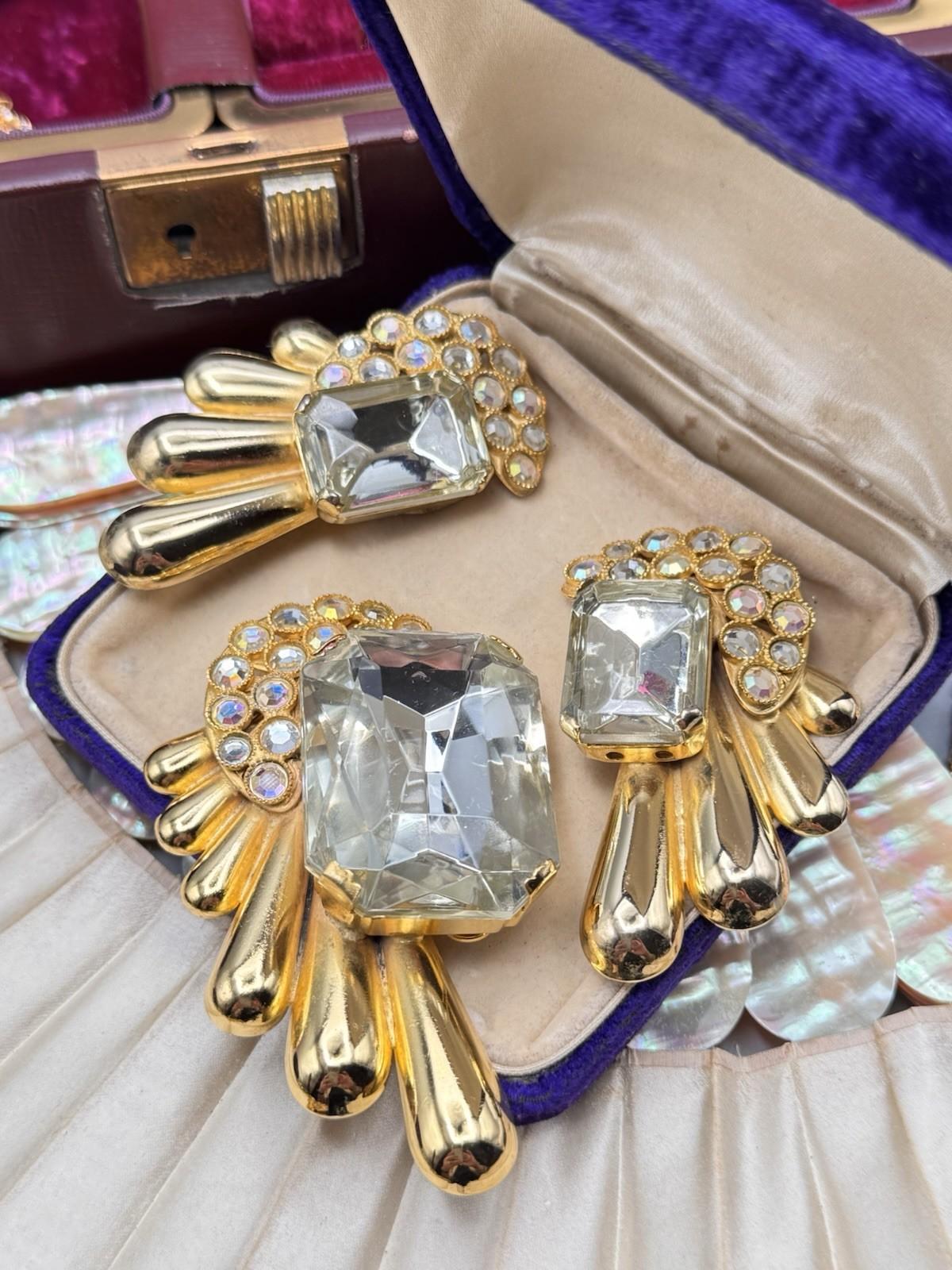 Vintage BRIGLIA Brooch Earrings Set Goldtone Rhinestone Statement 3”