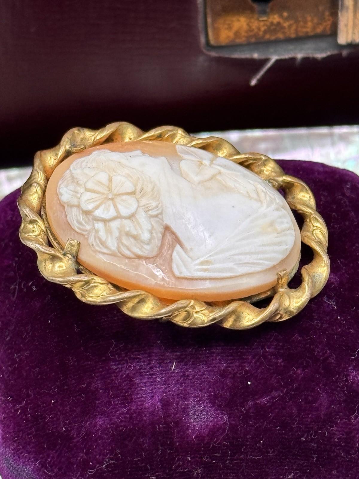 Carved Shell Cameo Brooch 1.75” Goldtone Frame Edwardian