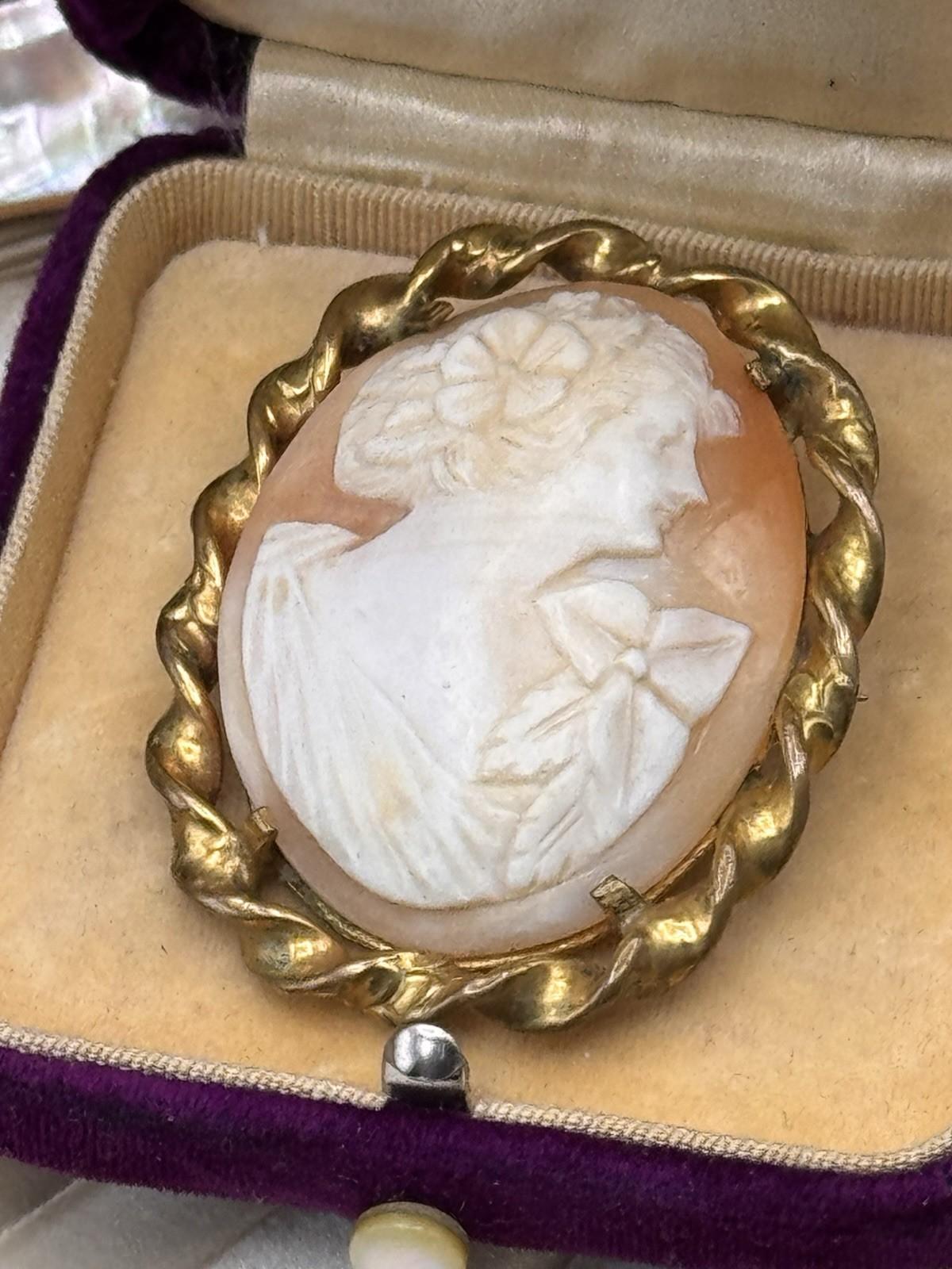 Carved Shell Cameo Brooch 1.75” Goldtone Frame Edwardian