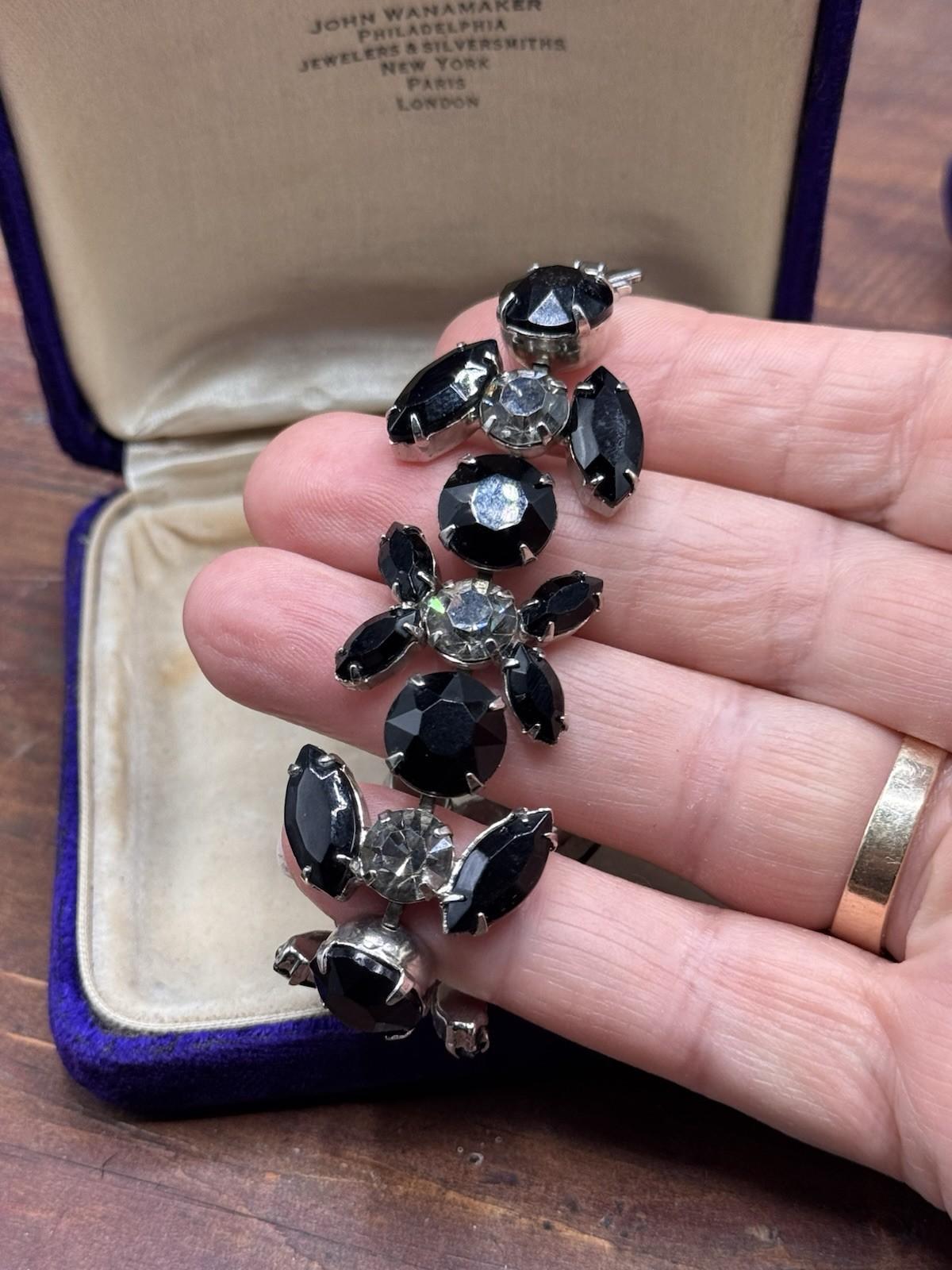 Vintage WEISS Bracelet Black Clear Rhinestone Signed 6”