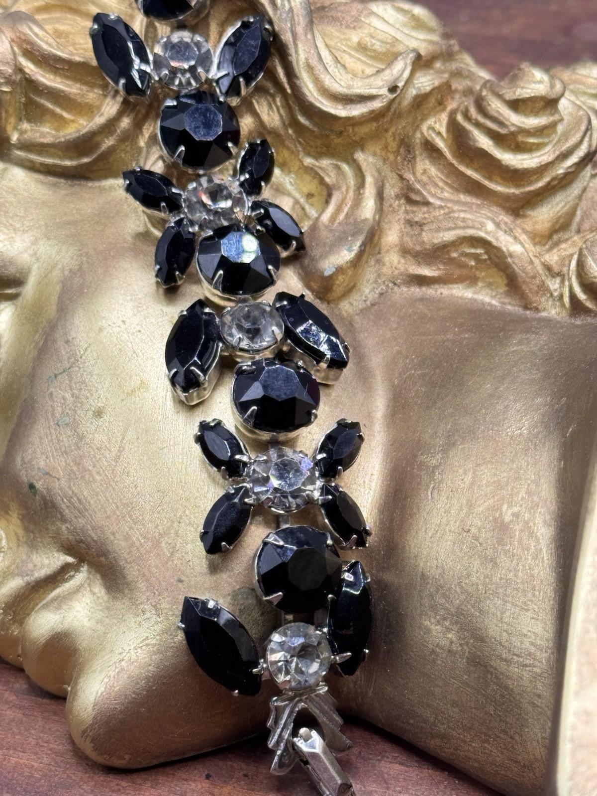 Vintage WEISS Bracelet Black Clear Rhinestone Signed 6”