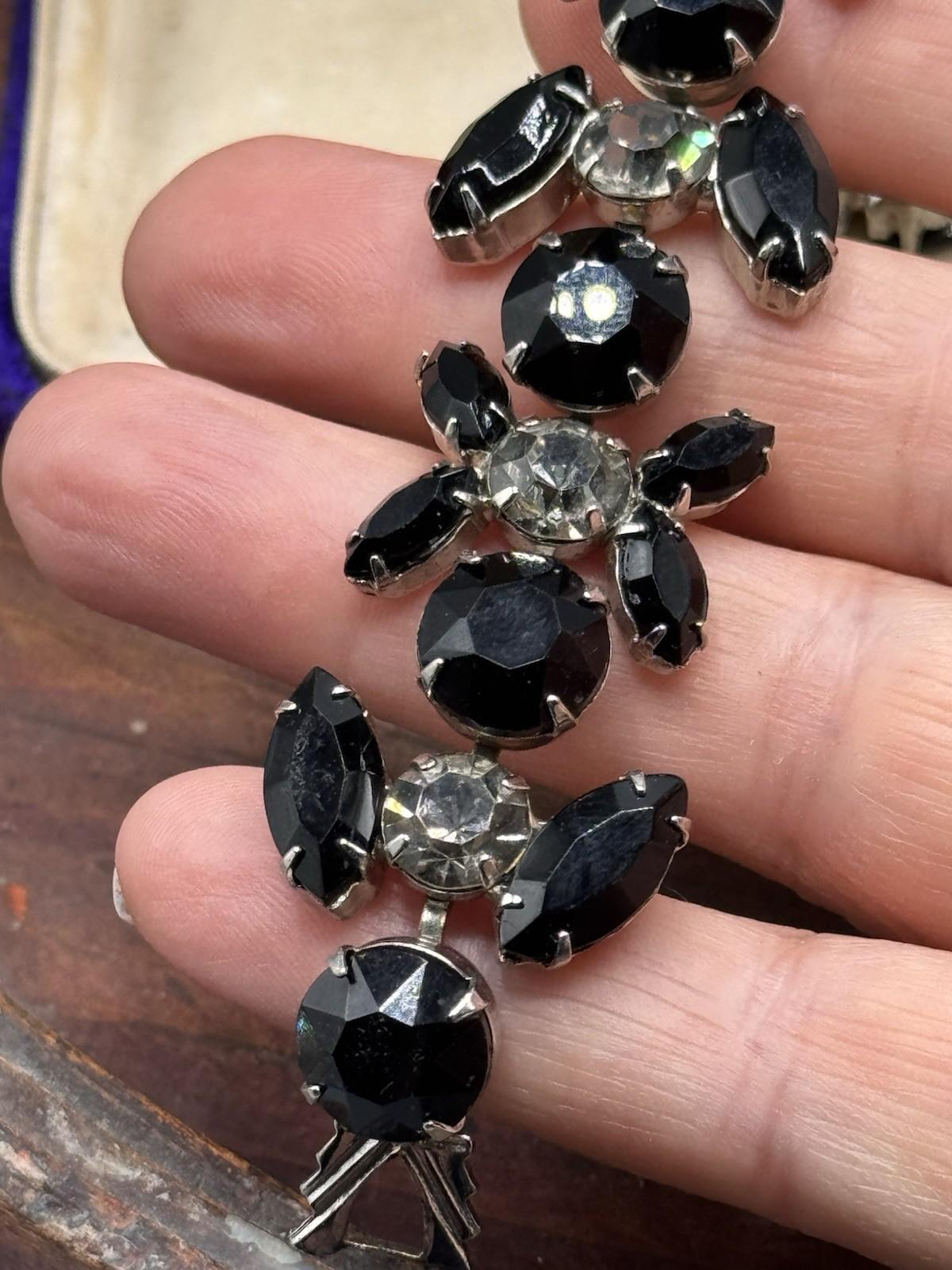 Vintage WEISS Bracelet Black Clear Rhinestone Signed 6”