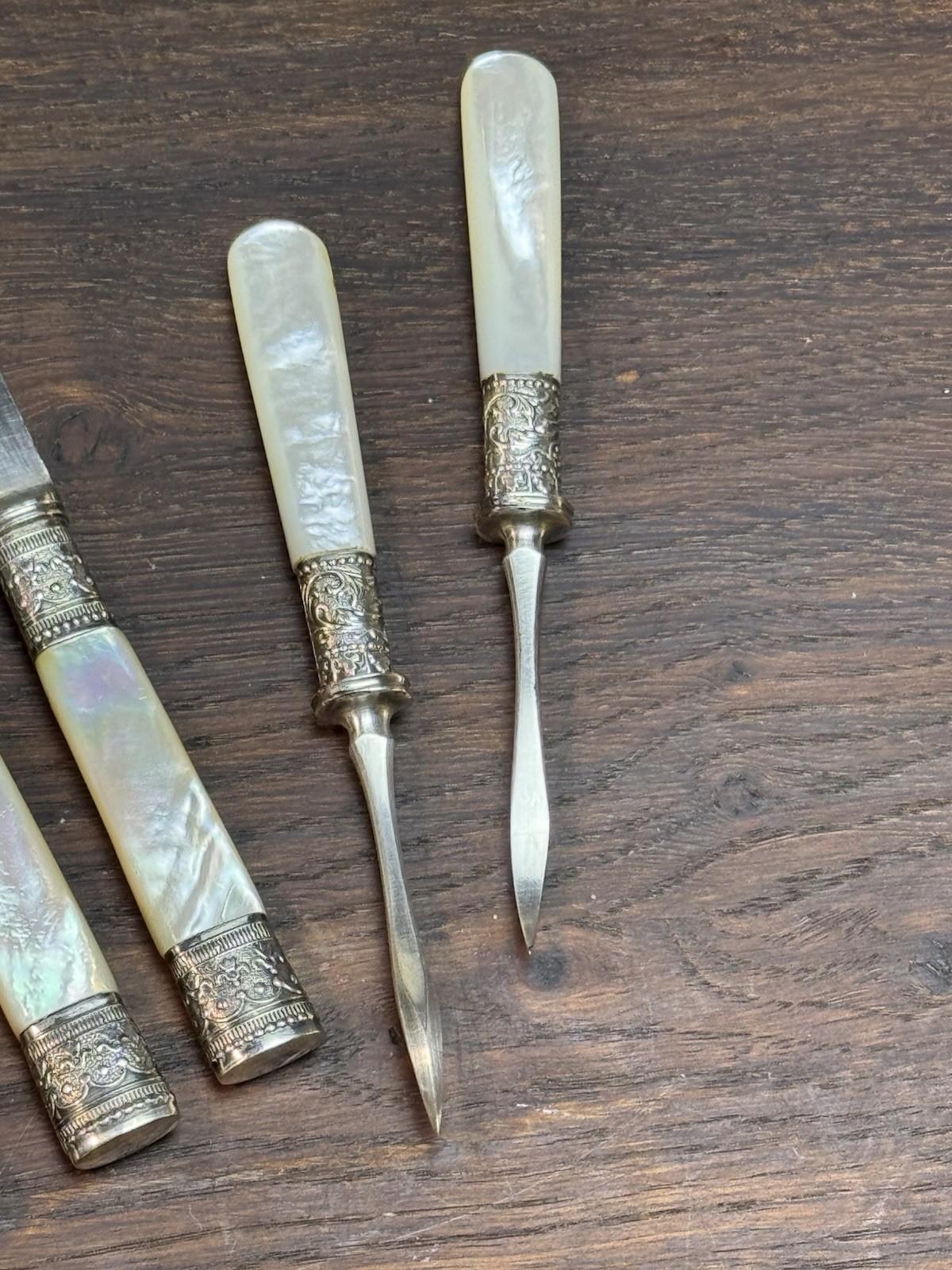 Meriden Cutlery Co Fruit Knives MOP Handle Set Nut Picks Silverplate