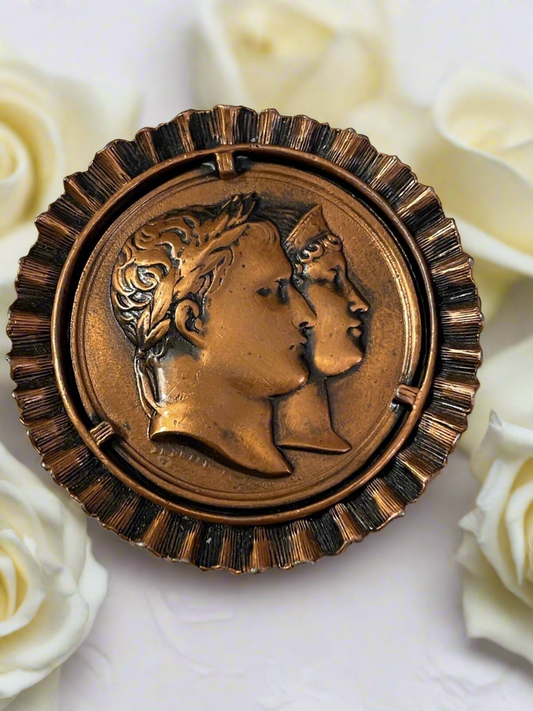 Vintage 1810 Andrieu medallion Napoleon Wedding Marie Louise D'Autriche brooch EUC