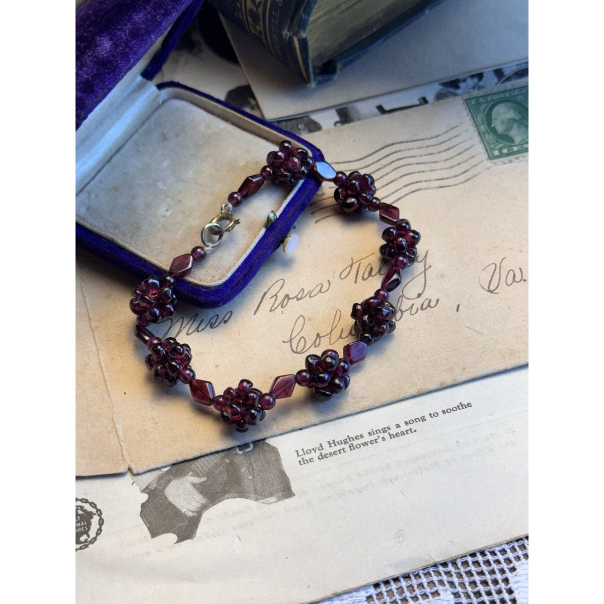 Garnet Bead Bracelet Flower Clusters Deep Red Shaped Beads 6.75”