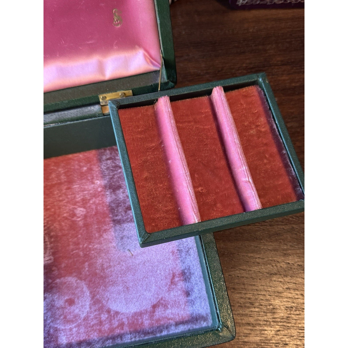 Vintage Green Jewelry Box Gold Scrollwork Pink Velvet Swing Trays 10.25”