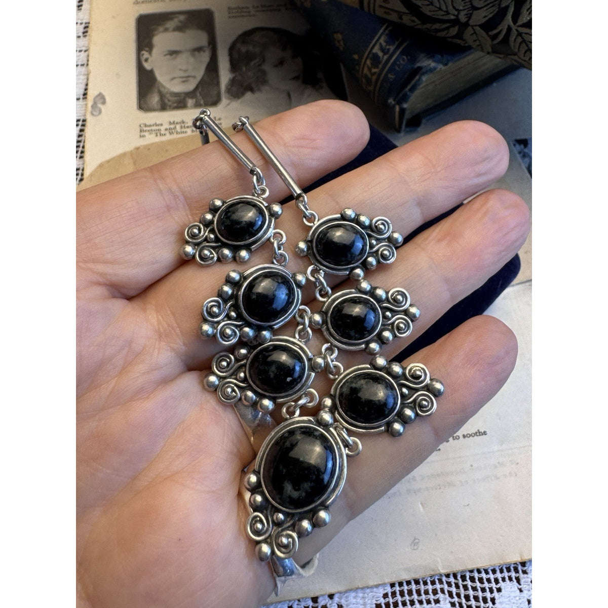 925 Silver Necklace Black Speckled Stone Cabochons Scrollwork Bar Link