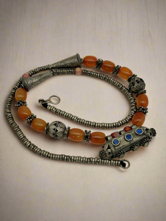 Vintage Tribal Style ARTISAN Crafted Necklace Silvertone Orange Beads 25”