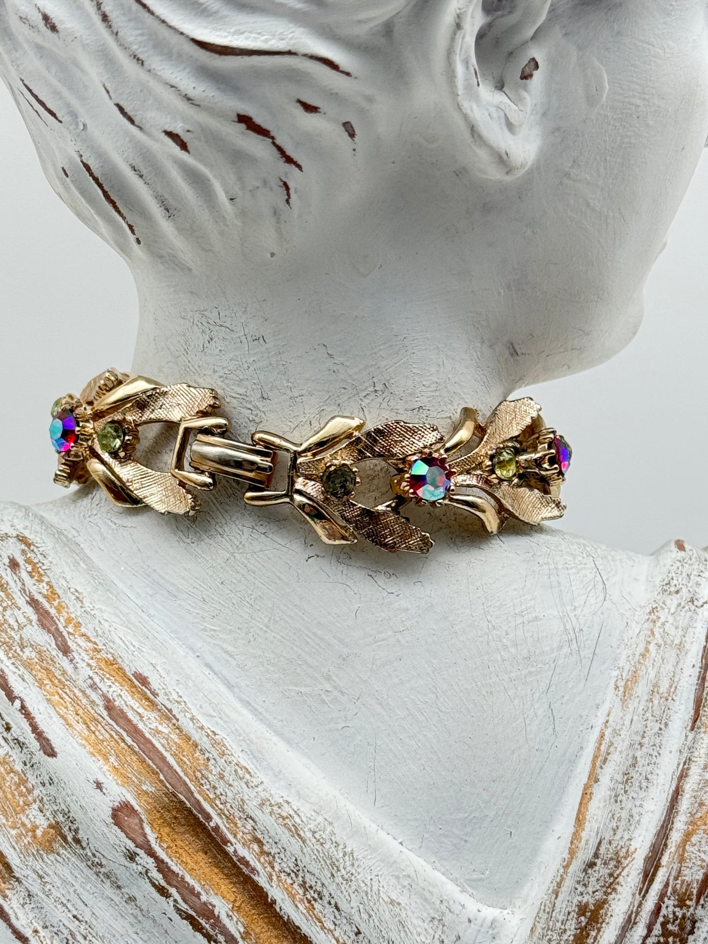 Vintage Signed ART Bracelet Rhinestone Red AB & Peridot Color Rhinestone Ca. 7”