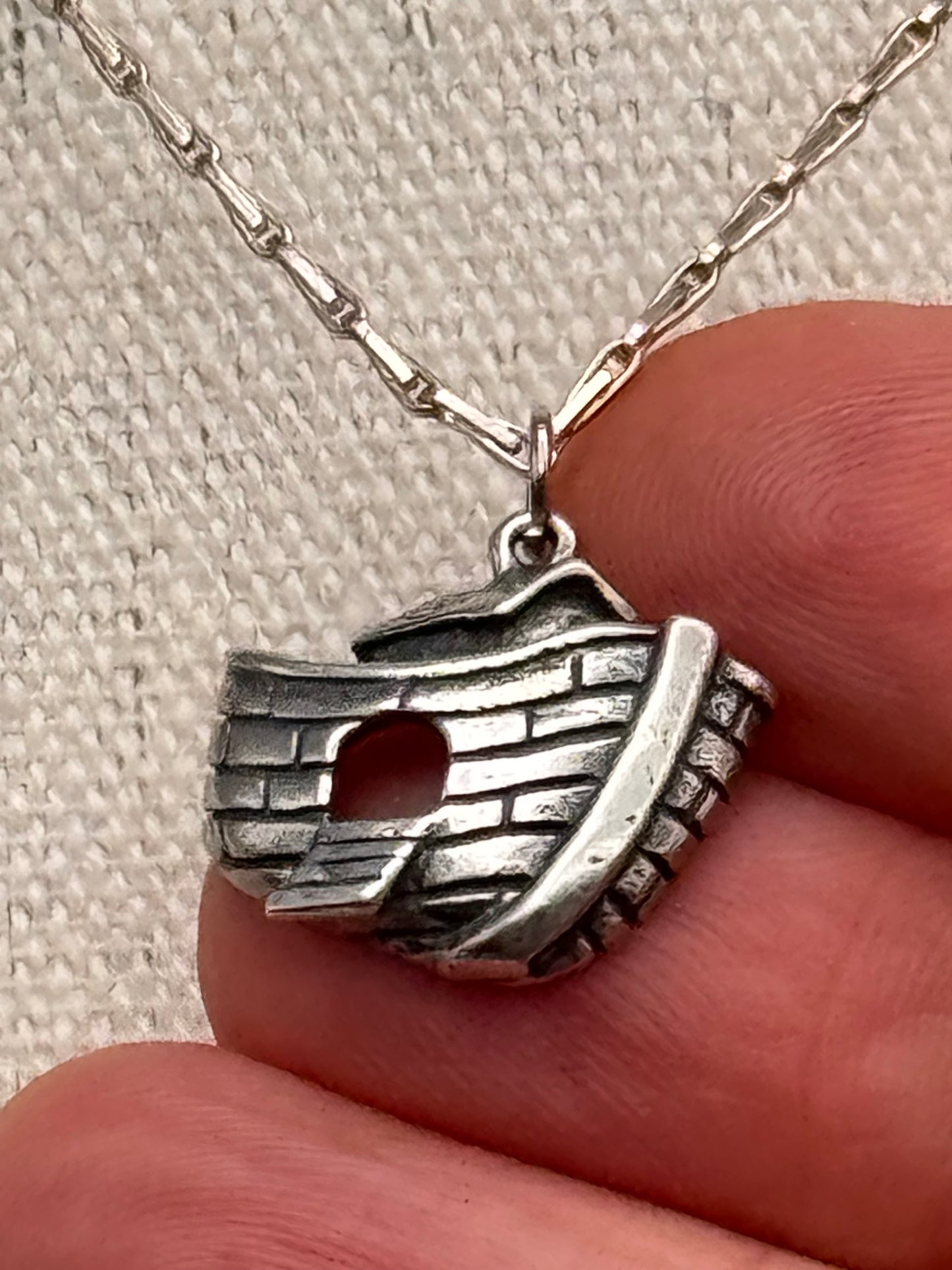 Vintage Sterling Noah’s Ark Pendant & Silver Tone Necklace 26”