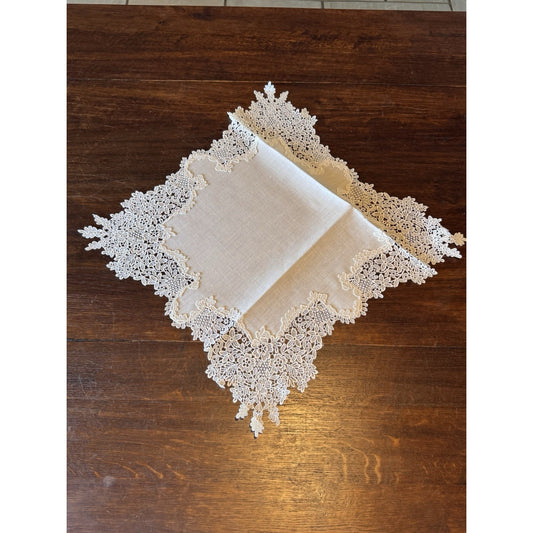 Irish Linen Table Topper Corabbey Floral Lace Made In Ireland 17.5” Vintage