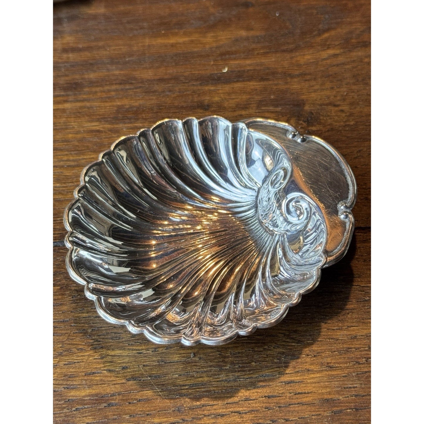 Vintage Silverplate Shell Trinket Dish Scallop Jewelry Catchall 3.5”