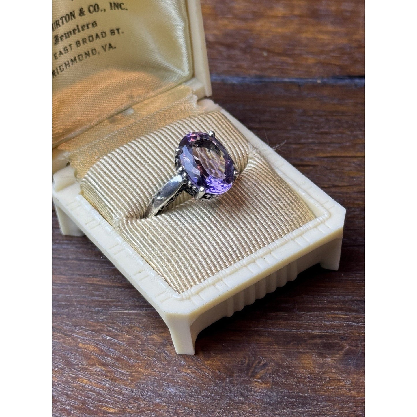 Sterling Silver Ring Purple Amethyst Size 7.5 Signed KABANA Estate Jewelry