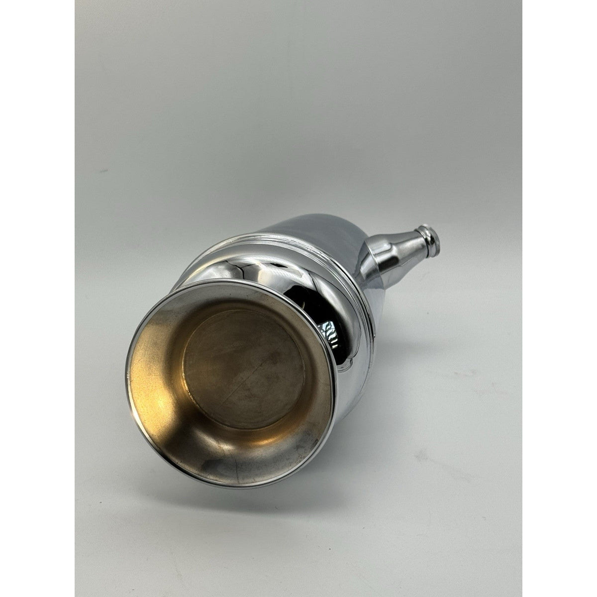 Vintage Art Deco Cocktail Shaker Pitcher Bakelite Handle. 12.5 in.