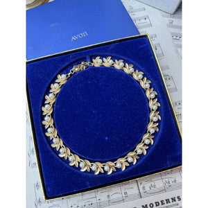 Vintage Avon Goldtone Faux Pearl Leaf Choker Necklace 15” Original Box Signed