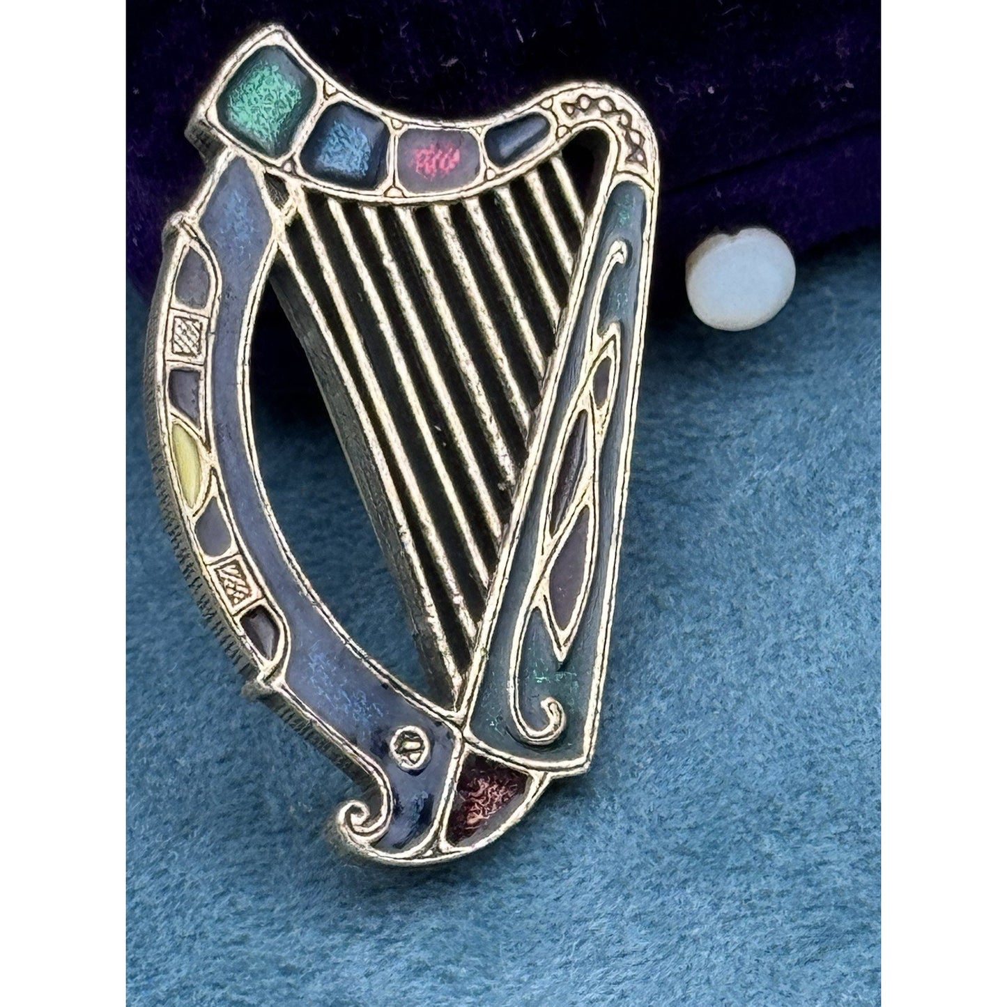 Vintage Irish Harp Brooch Enamel Goldtone Celtic Music Pin 1.5”