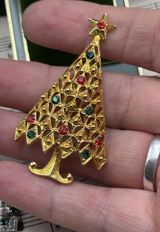 Christmas Tree Brooch Vintage Tancer II Goldtone Red Green Rhinestone Pin 2.25”