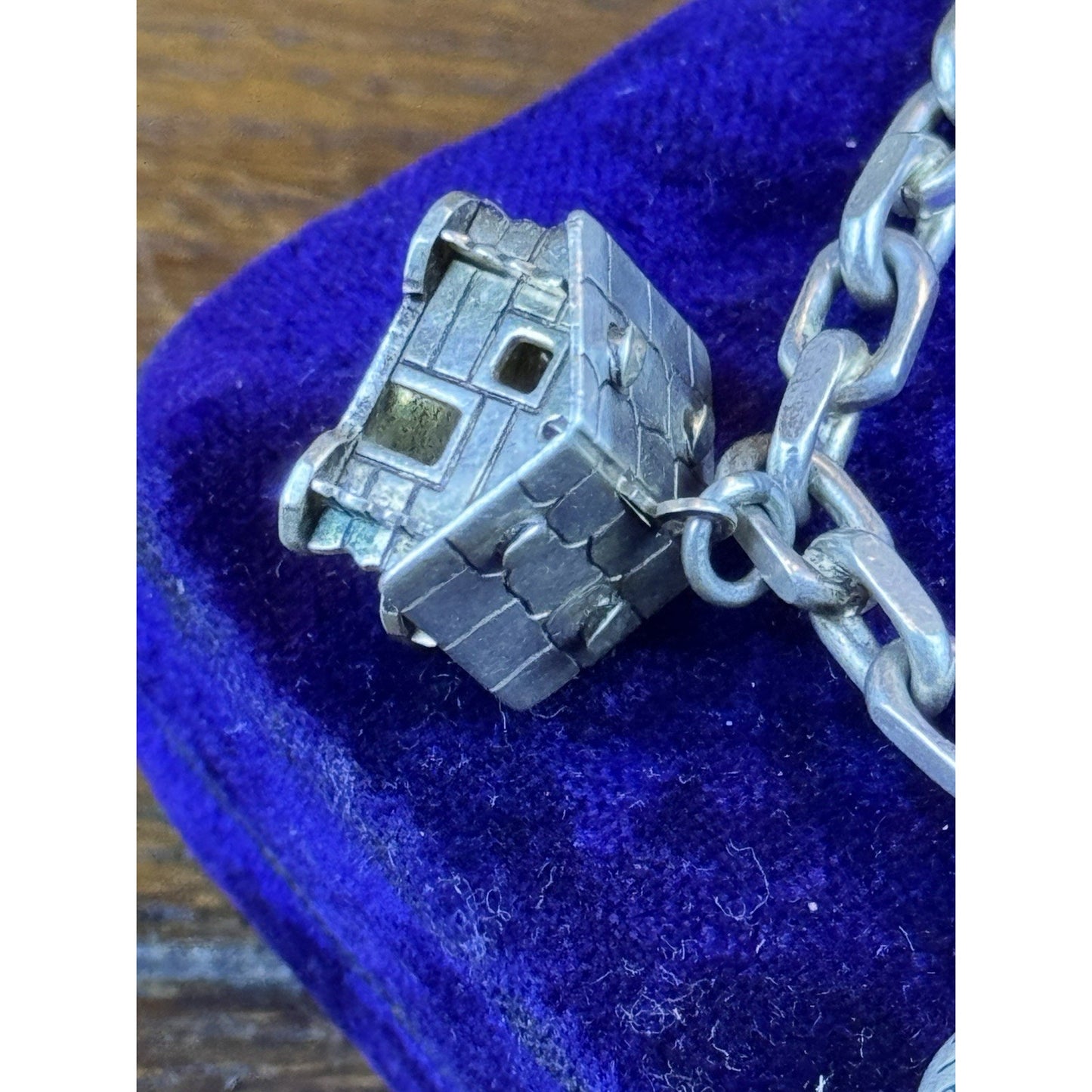 Vintage 800 Silver Charm Bracelet Geneva Swiss Travel Charms 6.25” Continental