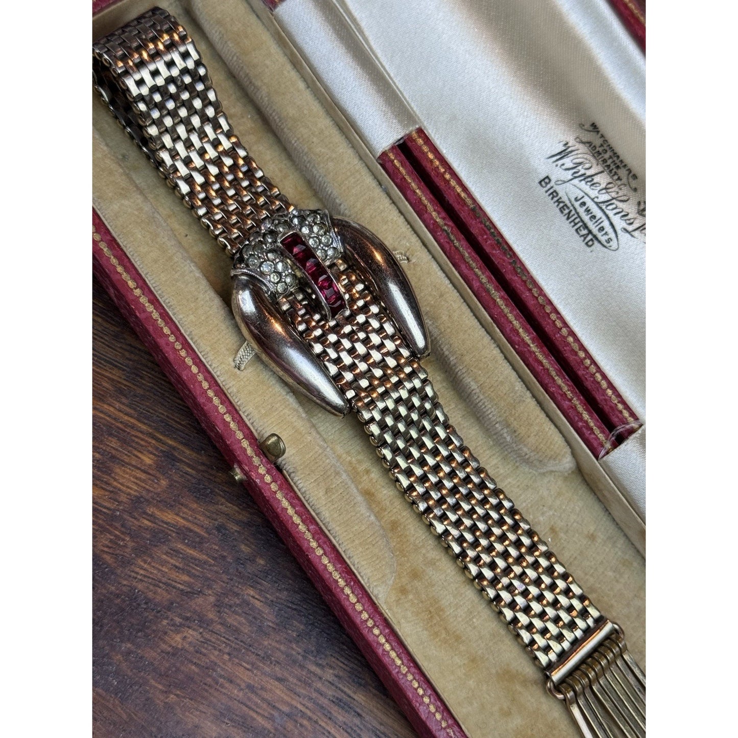 Vintage 1940s Kreisler Mesh Buckle Bracelet Red Glass Rhinestones Goldtone 7”