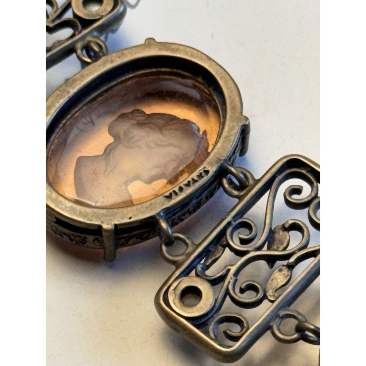 Pre-Owned Extasia Bracelet Pink Glass Intaglio Cameo Victorian Revival Filigree