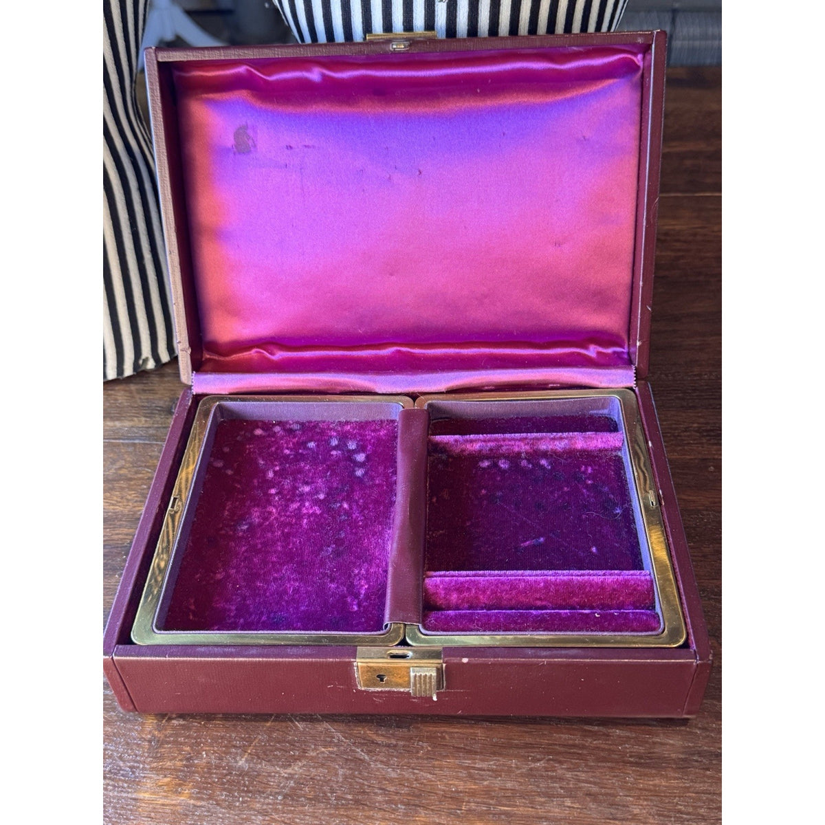 Vintage Farrington Jewelry Box Burgundy Texol Velvet Lined With Insert Case 9.5”