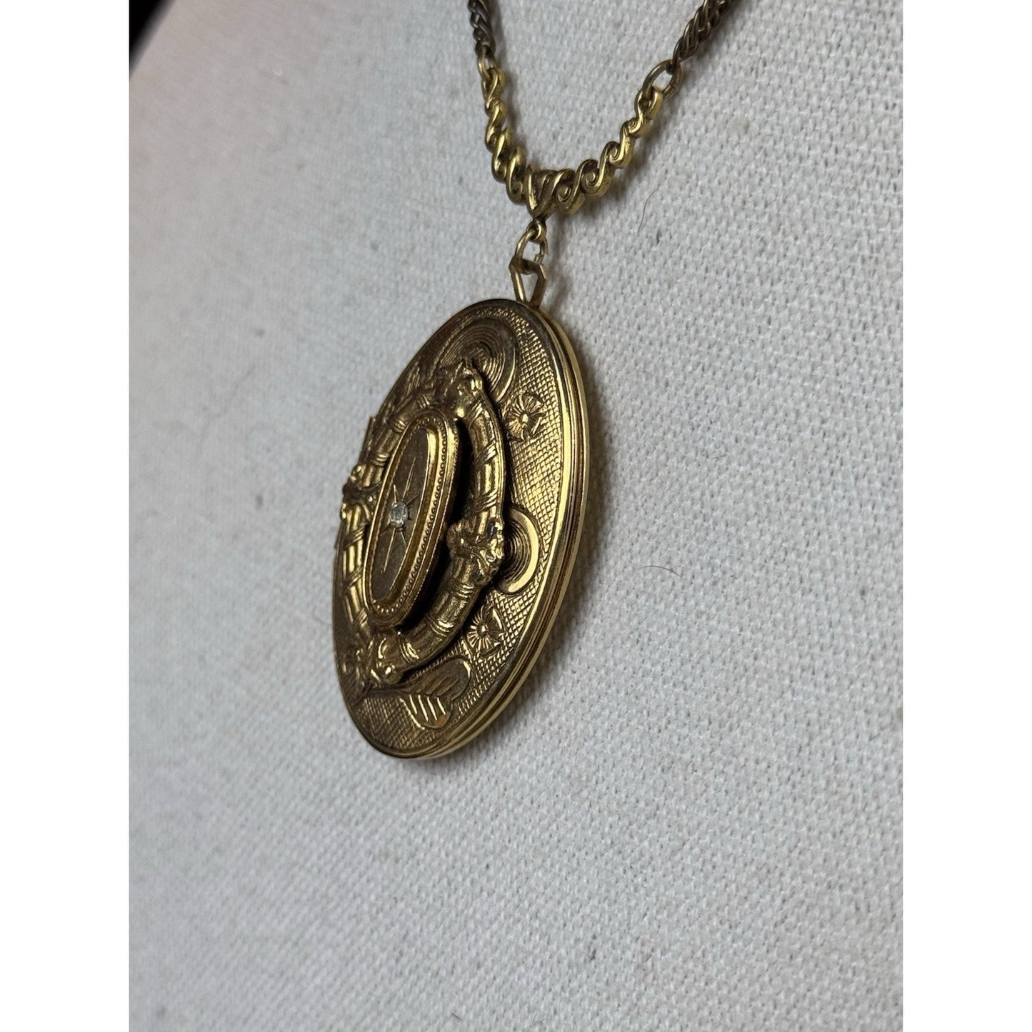 Vintage Goldtone Locket Necklace Rhinestone Floral Victorian Revival 23.5”