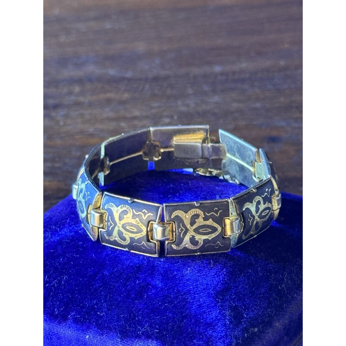Spanish Damascene Bracelet Black Goldtone Floral Panel Links 6.5”