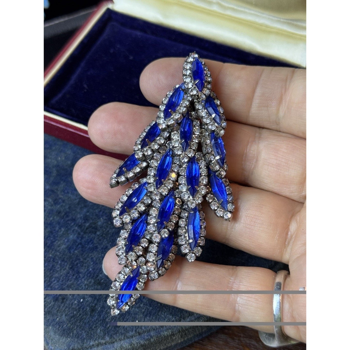 Vintage Blue Rhinestone Shoulder Brooch Articulated Dangle Spray Pin 3.5”