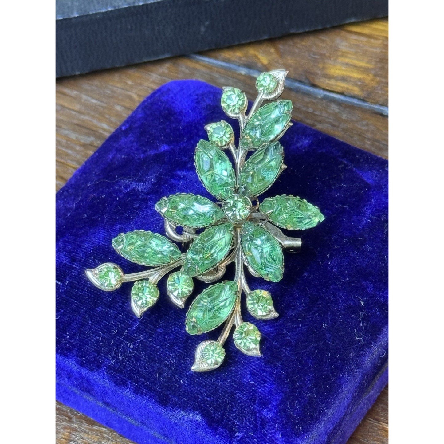 Green Brooch Lucite Rhinestone Goldtone Floral Spray Pin 2.75” VINTAGE