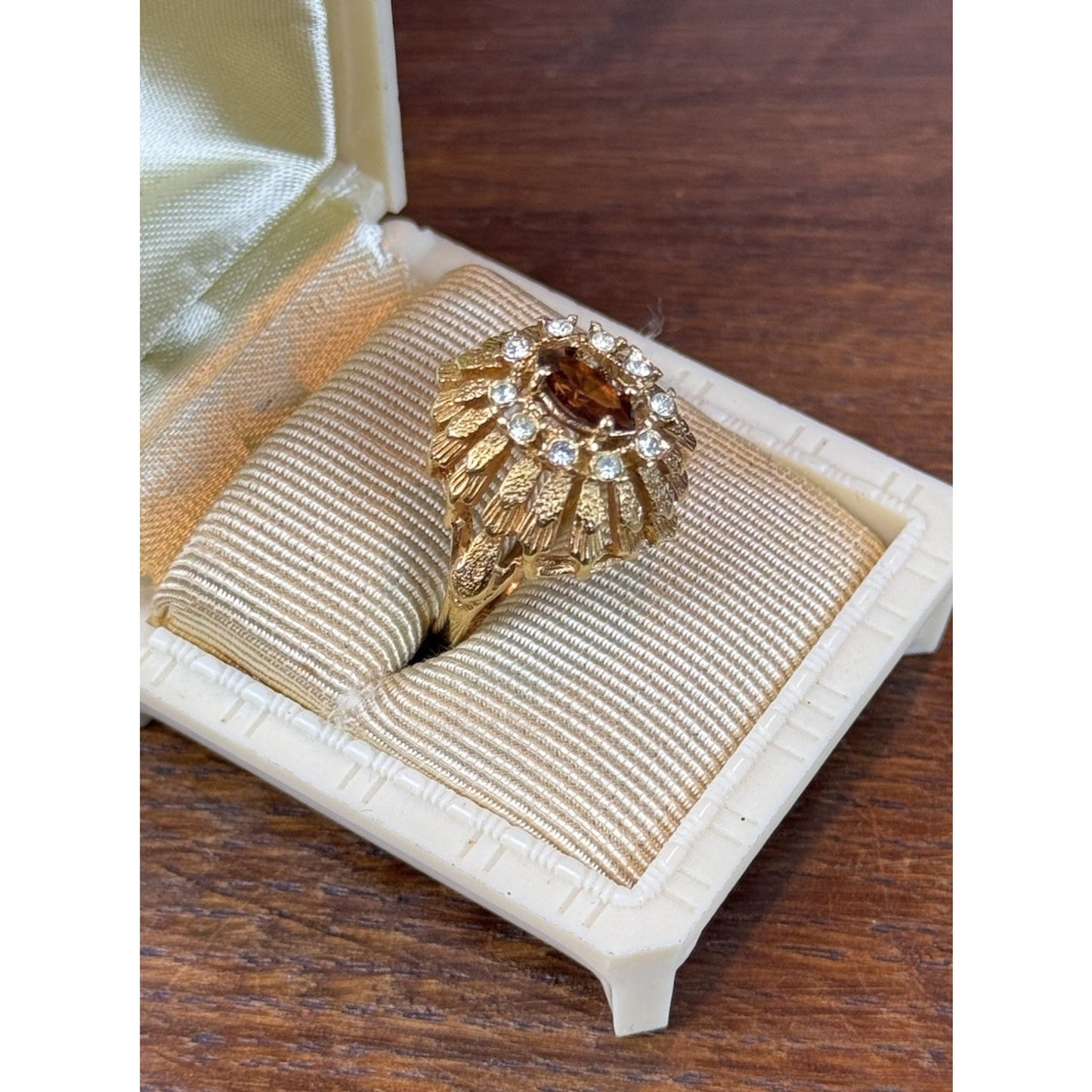 Cocktail Ring Size 8 Goldtone Brown Clear Rhinestone Statement Jewelry