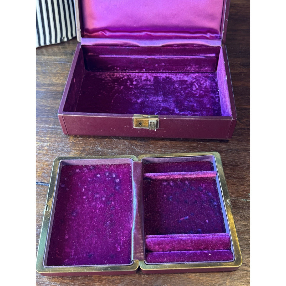 Vintage Farrington Jewelry Box Burgundy Texol Velvet Lined With Insert Case 9.5”