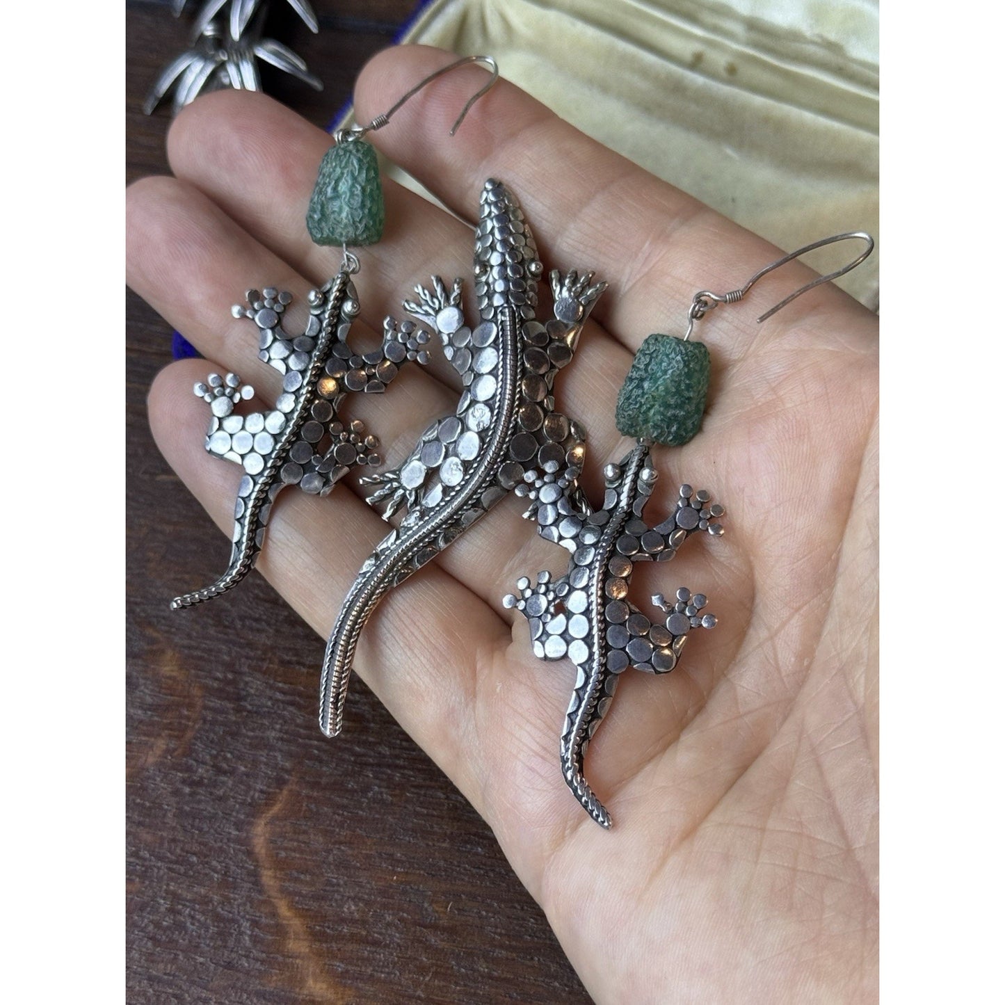 Vintage 925 Sterling Gecko Brooch Earrings Set Green Glass Beads Handmade