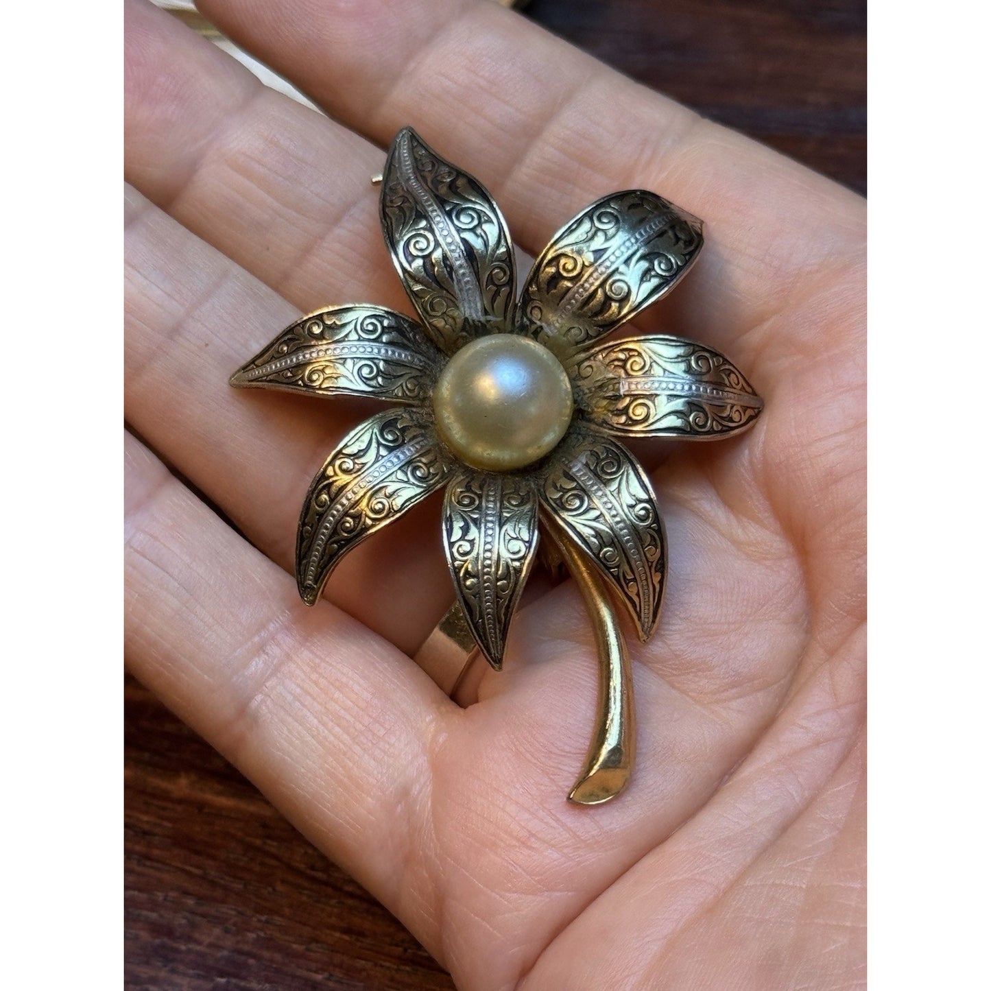 Spain Damascene Flower Brooch Goldtone Faux Pearl Vintage Toledo Style