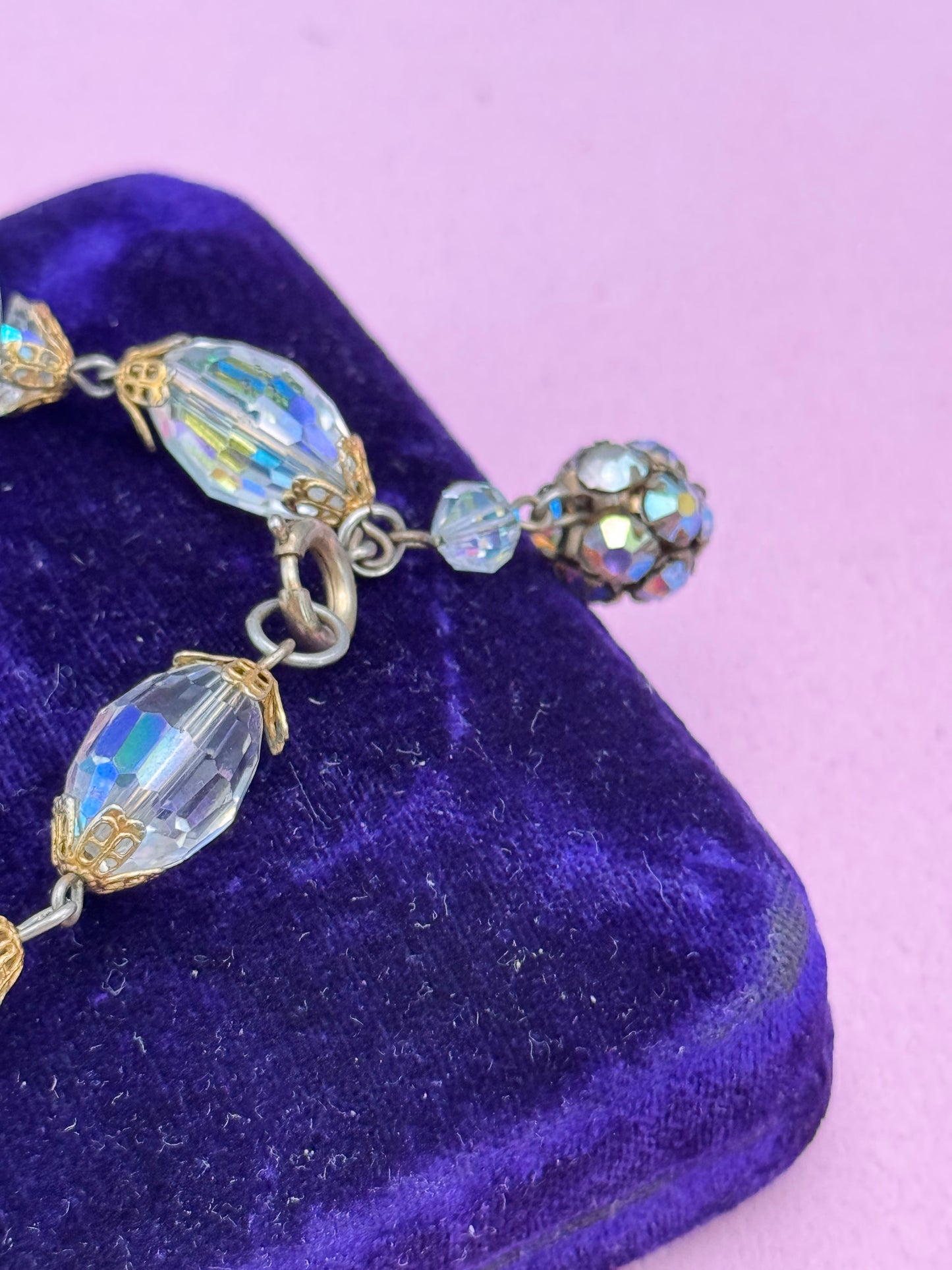 Vintage Crystal Rhinestone Bracelet Aurora Borealis Beads 6.25”