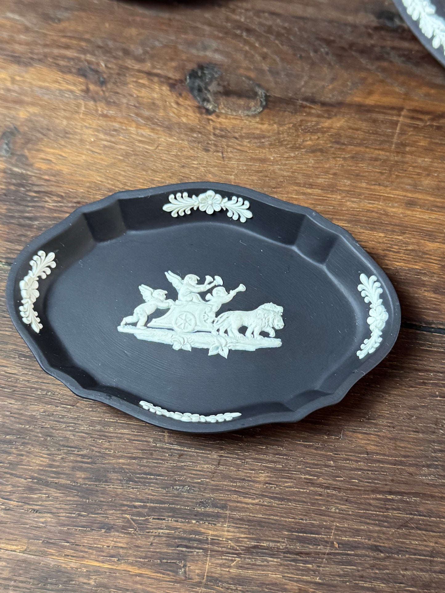 Vintage Wedgwood Jasperware Dish Black White 1973 Classical Scene 4.25”