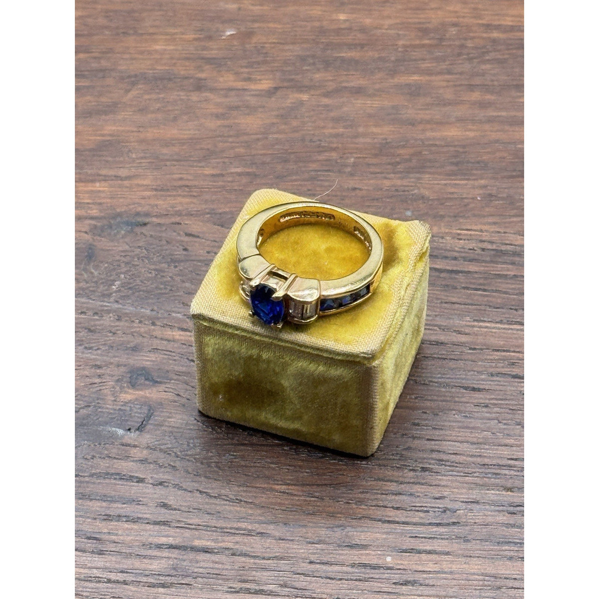 Goldplated Ring Blue Rhinestone Oval Baguette Cocktail Statement Size 7.75